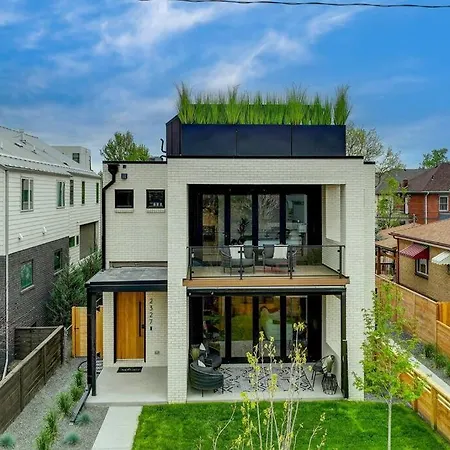 Luxury Townhouse In The Heart Of Lohi Villa